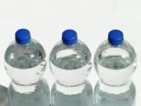 botellas de agua